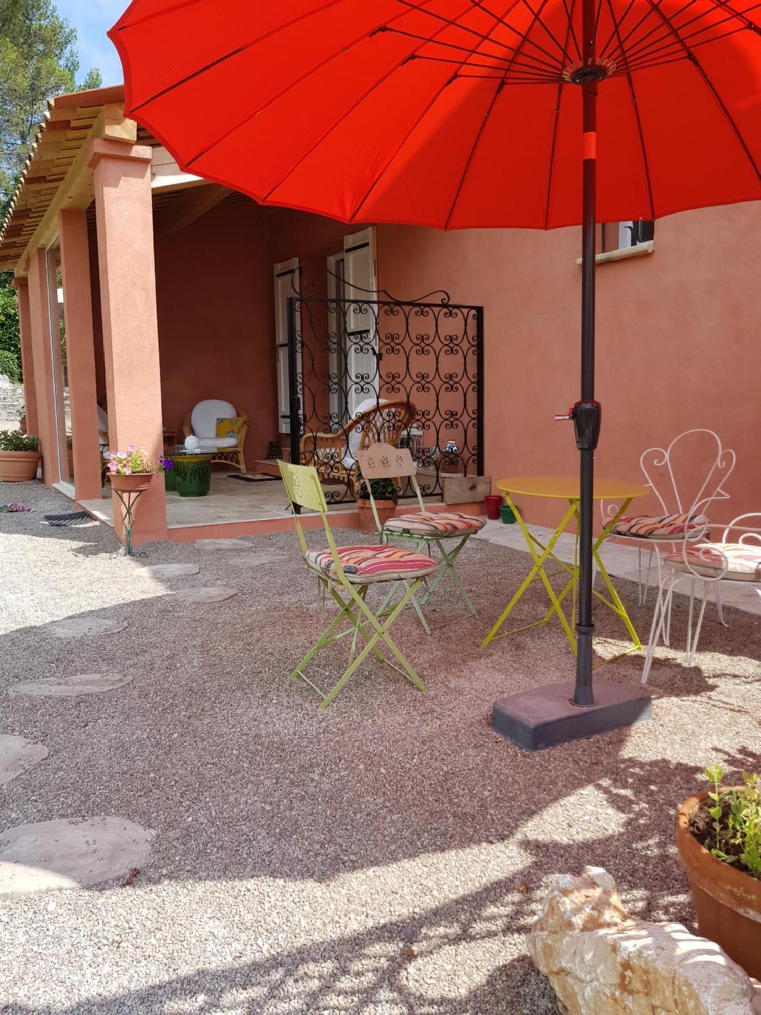Bed and Breakfast Mas D'Azur Рокфор-ле-Пен Экстерьер фото